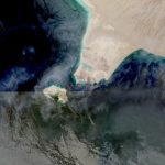 Iran tells Houthis to close Red Sea gateway if US hits power network, sources say