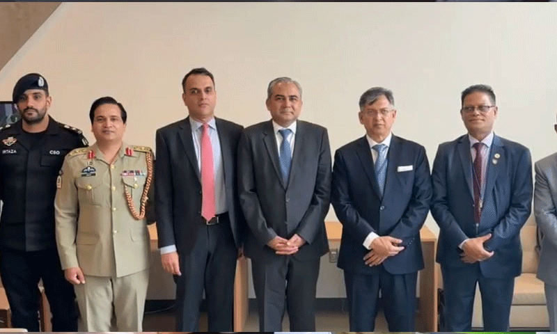 Pakistan, Bangladesh to strengthen ties in combating cybercrime, online fraud