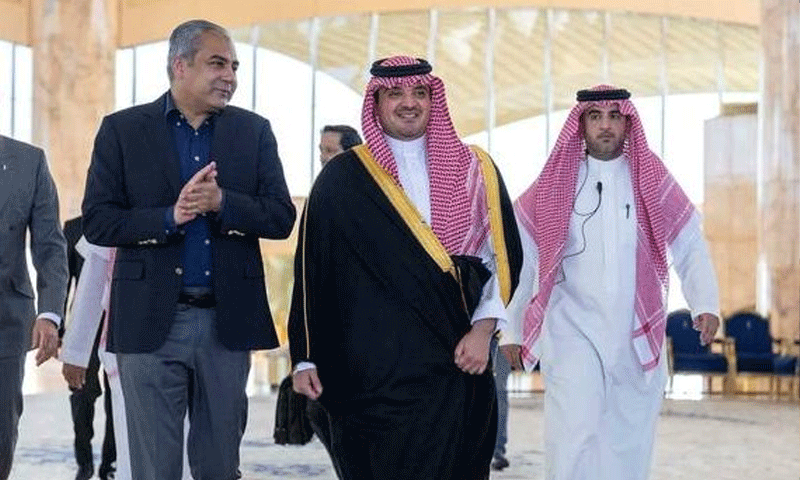 Interior Minister Mohsin Naqvi arrives in Riyadh on official visit, received by Saudi counterpart