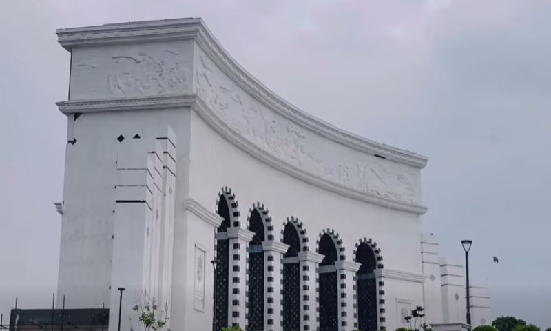Yadgar-e-Fatah was inaugurated on August 13 to commemorate the success of Marka-e-Haq: SCREENGRAB