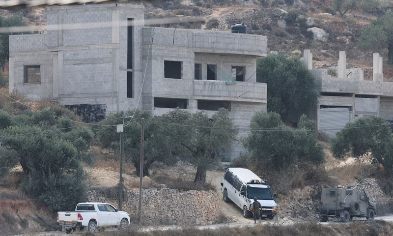 Israeli settlers stage new attack on home in West Bank's Qusra