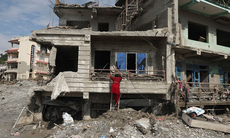 Nepal resumes flood rescue, seeks technical help and billions of dollars