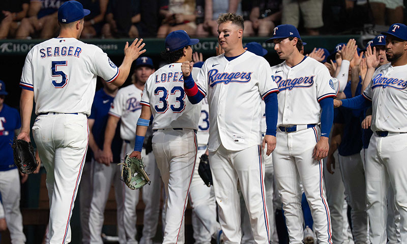 Rangers eye Orioles sweep as deGrom leads playoff push