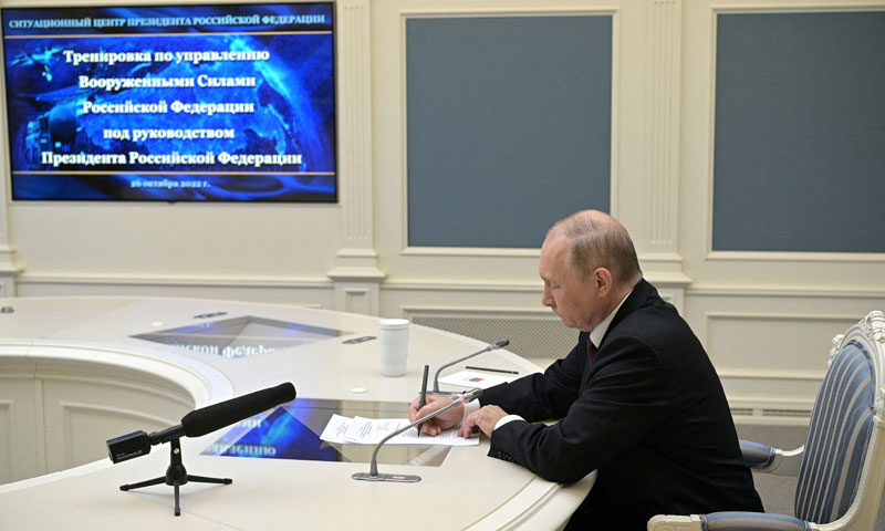Russia sends nuclear warning to NATO as tensions rise in Baltic