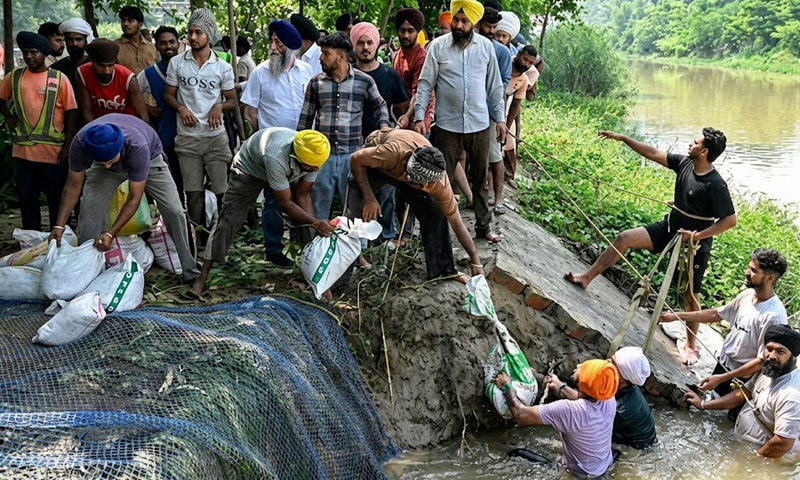 Floods, landslides kill 15 in India, four in Nepal as rivers rise