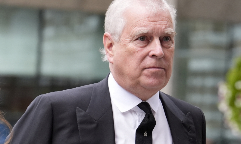 Ex-prince Andrew search warrants quashed after police accept legal error