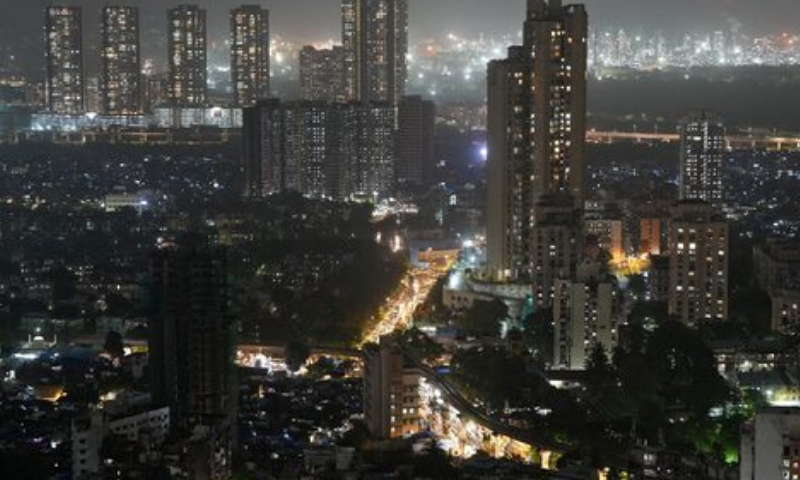 India expected to overtake Japan as world's 4th largest economy in 2027