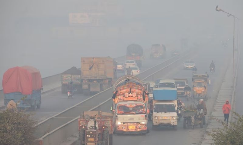 Lahore ranks third among world's most polluted cities as smog worsens