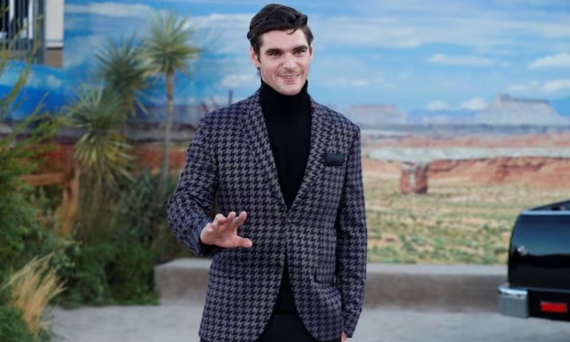 RJ MITTE