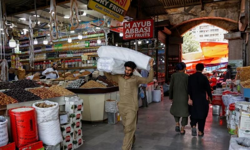 KARACHI BUSINESS