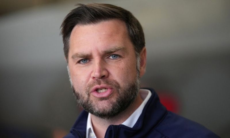 JD VANCE