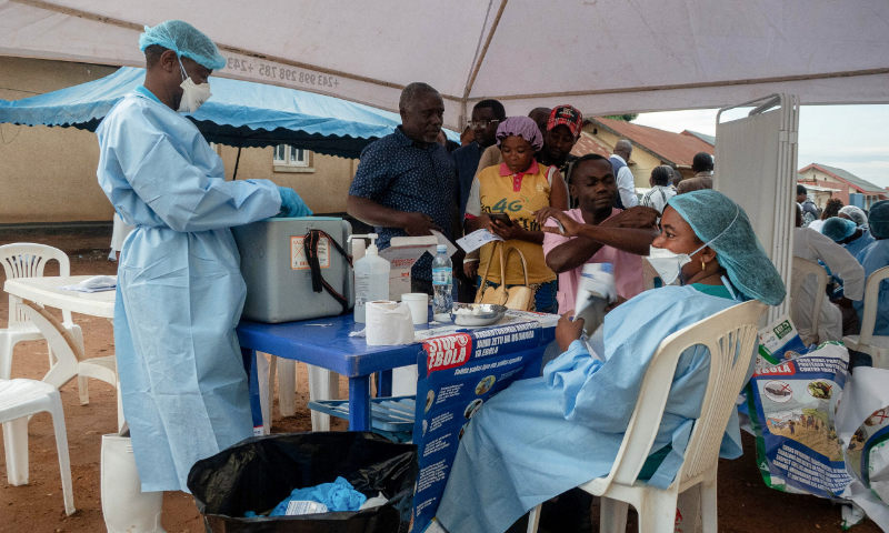 Kenya confirms four new Ebola cases, bringing total number to seven