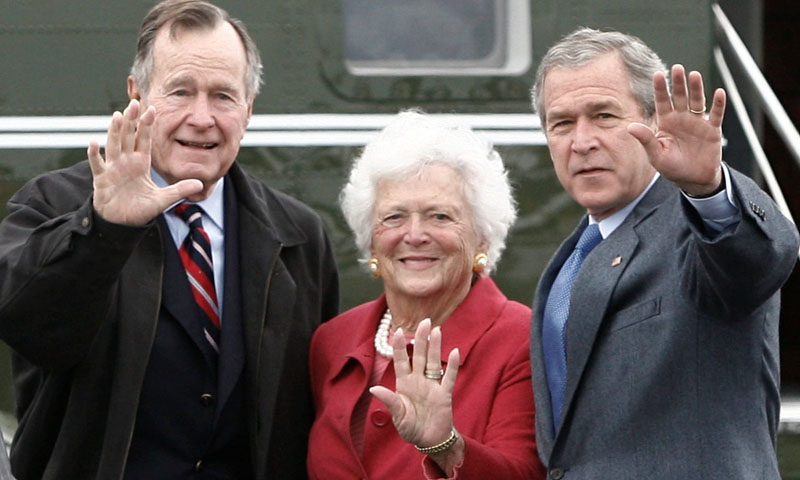 شوہر اور بیٹے کو صدر دیکھنے والی خاتون چل بسیں