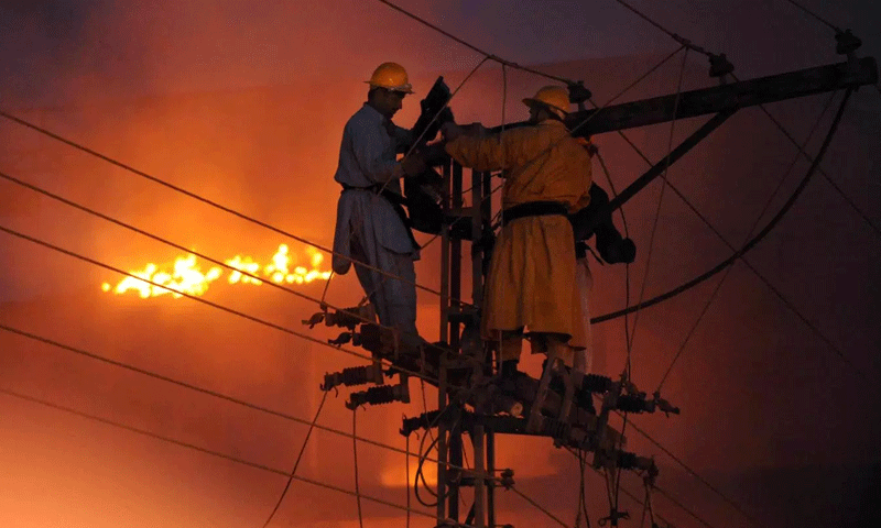 سوئی سدرن، کے الیکٹرک کا مسئلہ حل کرنے کی ذمہ داری سندھ حکومت کے سپرد | urduhumnews.wpengine.com