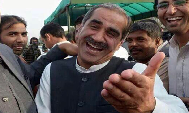 چیف جسٹس نے سعد رفیق کو بولنے اور بیٹھنے سے منع کردیا چیف جسٹس نے سعد رفیق کو بولنے اور بیٹھنے سے منع کردیا | urduhumnews.wpengine.com