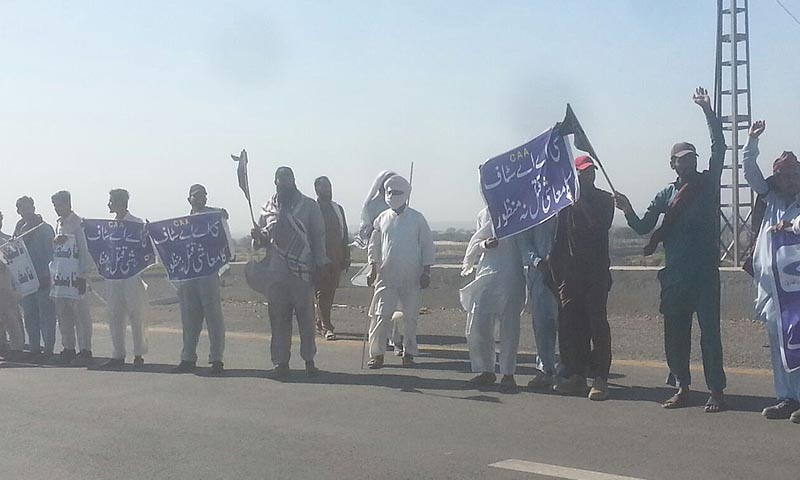 نیو اسلام آباد ایئرپورٹ: افتتاح کے پہلے ماہ ہی ملازمین کا دھرنا | urduhumnews.wpengine.com