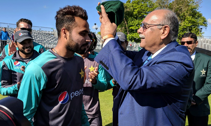 پاکستان آئرلینڈ ٹیسٹ: میزبانوں کا ٹاس جیت کر پہلے فیلڈنگ کا فیصلہ پاکستان آئرلینڈ ٹیسٹ: میزبانوں کا ٹاس جیت پہلے بیٹنگ کا فیصلہ | urduhumnews.wpengine.com
