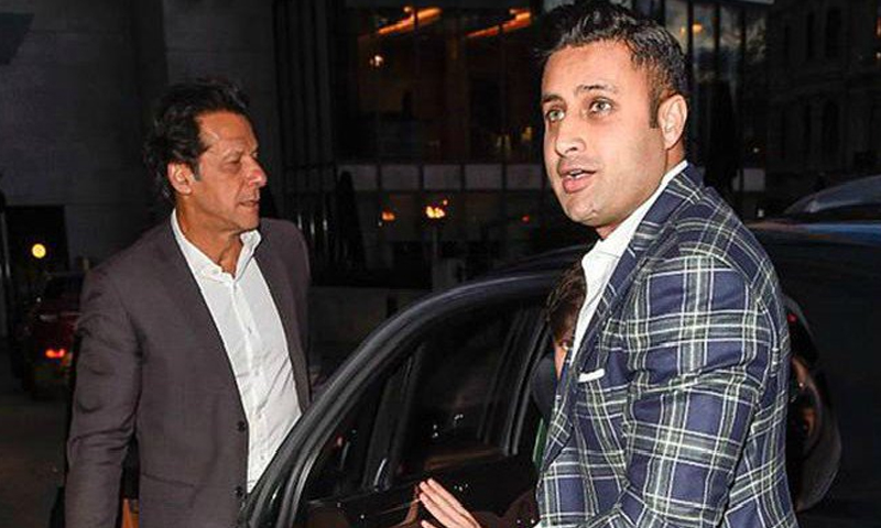 عمران خان کا طیارہ روک کر زلفی بخاری کو اتار لیا گیا | urduhumnews.wpengine.com