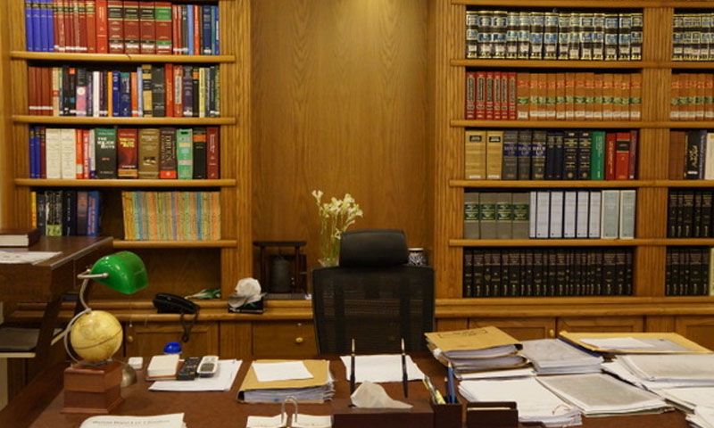 حکومت کے آخری دنوں میں تعینات ہونے والے 10 افسر عہدے سے فارغ | urduhumnews.wpengine.com