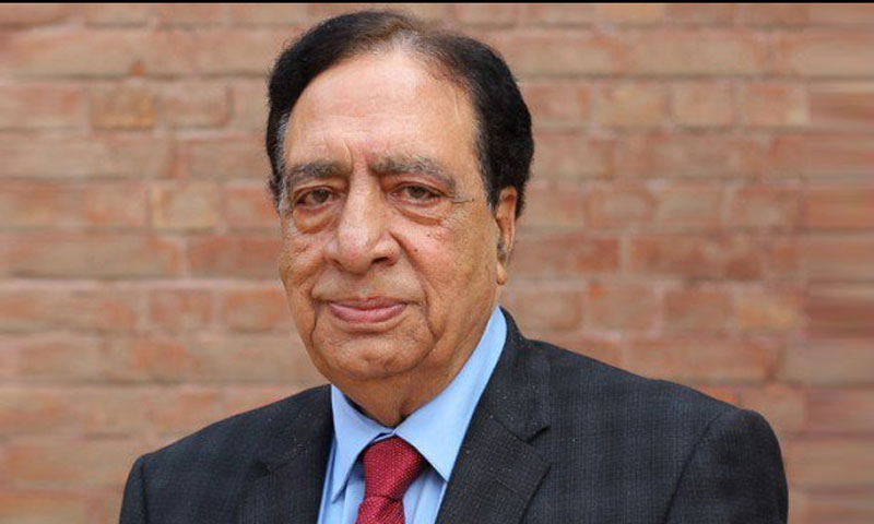 عطا الحق قاسمی چار گھنٹوں میں سپریم کورٹ طلب