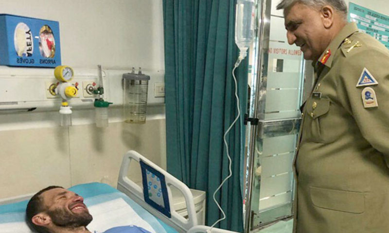 آرمی چیف جنرل قمر جاوید باجوہ کی روسی کوہ پیما کی عیادت |HUMNEWS.PK