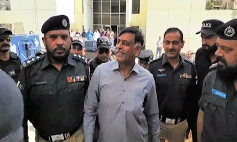 راؤ انوار کی دوسرے مقدمے میں بھی ضمانت، رہائی کا امکان سابق ایس ایس پی راؤ انوار کے خلاف انکوائری، تحقیقات میں تبدیل