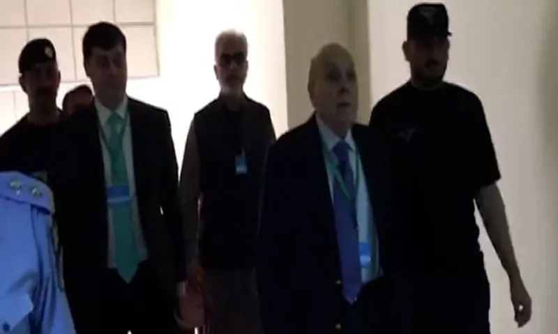 جعلی اکاؤنٹس کیس: انورمجید کا کمپنیوں سے تعلق کا اعتراف | urduhumnews.wpengine.com