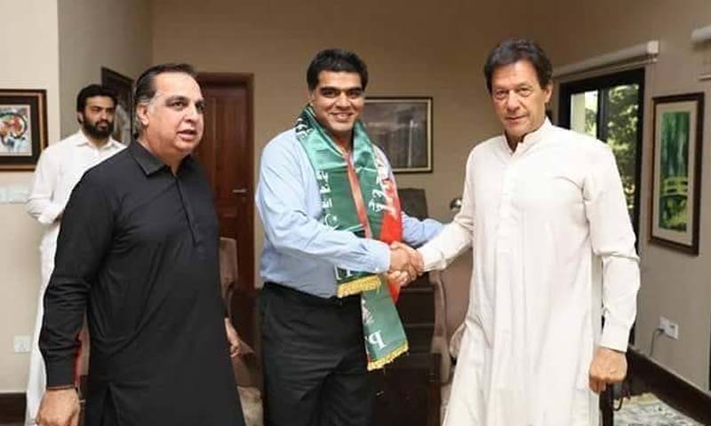 پی ٹی آئی کے رکن اسمبلی نے مار پیٹ پر شہری سے معافی مانگ لی