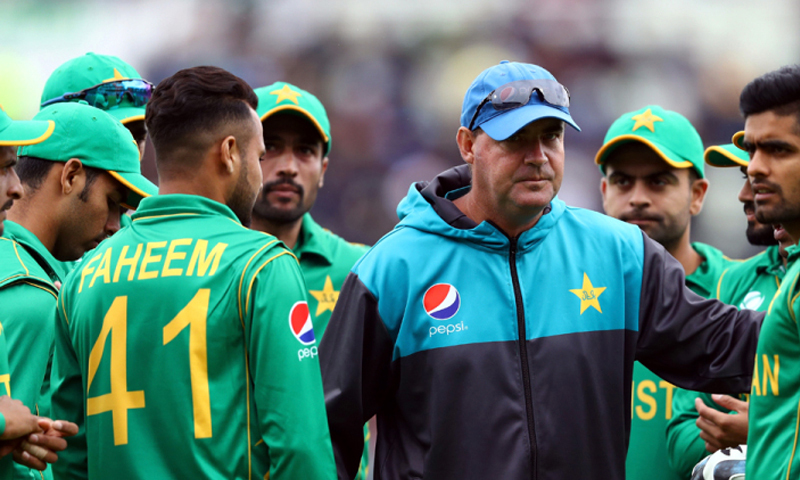 احمدشہزاد اور عمر اکمل سینٹرل کنٹریکٹ سے باہر ہوگئے | urduhumnews.wpengine.com