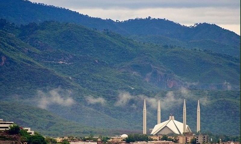 لاہور میں سورج اور اسلام آباد میں بادلوں کا راج لاہور میں سورج اور اسلام آباد میں بادلوں کا راج | urduhumnews.wpengine.com