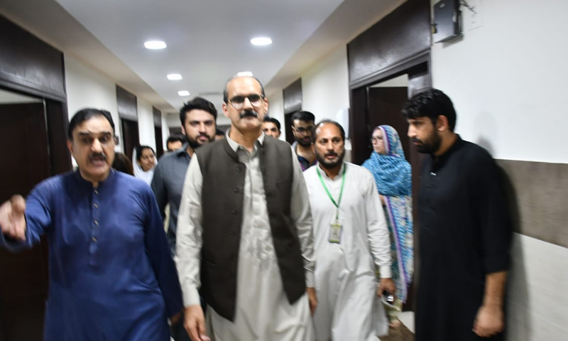 وفاقی وزیر صحت کا پمز اور پولی کلینک اسپتال کا دورہ | urduhumnews.wpengine.com