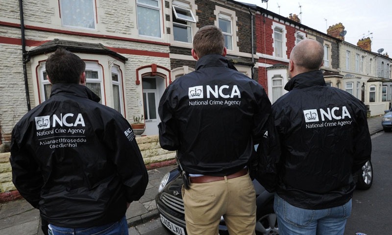 منی لانڈرنگ: پاکستانی سیاستدان لندن میں گرفتار اور رہا منی لانڈرنگ: پاکستانی سیاستدان لندن میں گرفتار اور رہا