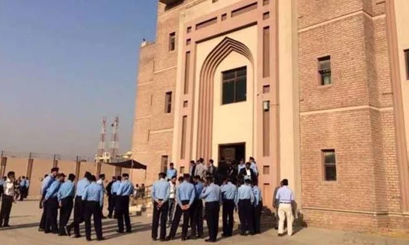 فلیگ شپ ریفرنس کی سماعت، نوازشریف عدالت میں پیش | urduhumnews.wpengine.com