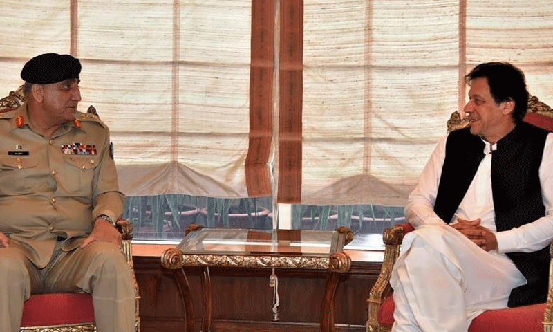 وزیر اعظم کی آرمی چیف سے ملاقات، امن و امان پر تبادلہ خیال|urdurevamp.wpenginepowered.com