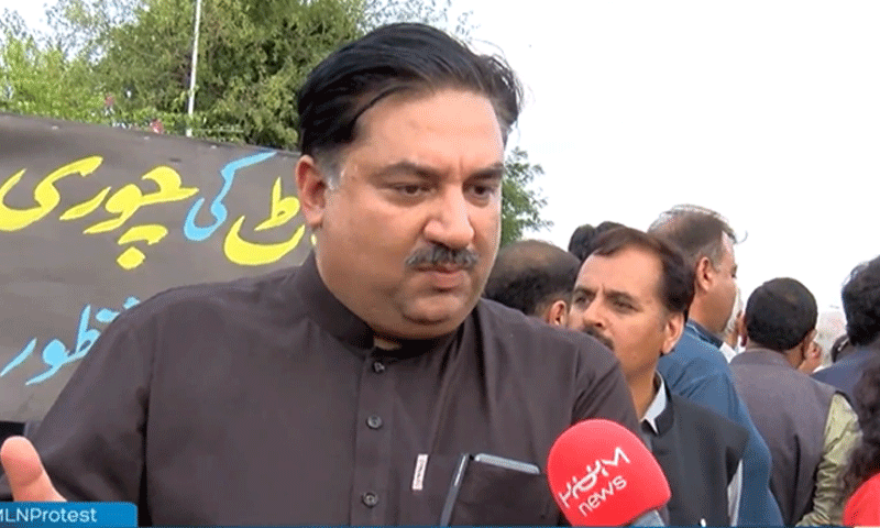 نئی حکومت نے ملکی استحکام کے لیے کچھ نہیں کیا، خرم دستگیر|urdurevamp.wpenginepowered.com