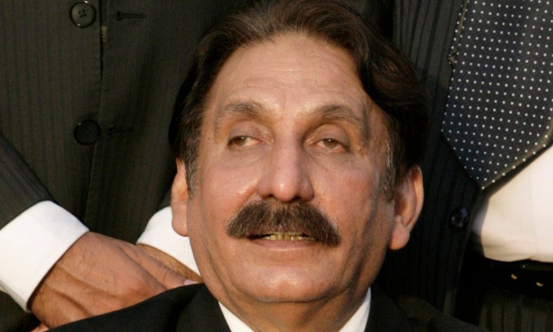 سابق چیف جسٹس افتخار چوہدری مرعات کیس میں فیصلہ محفوظ | urduhumnews.wpengine.com