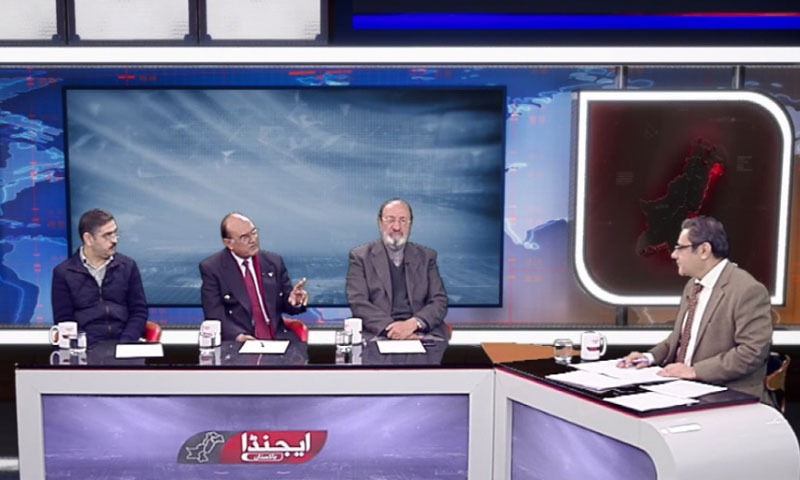 امریکہ افغانستان سے ایک فاتح کی حیثیت سے جانا چاہتا ہے، ایاز وزیر