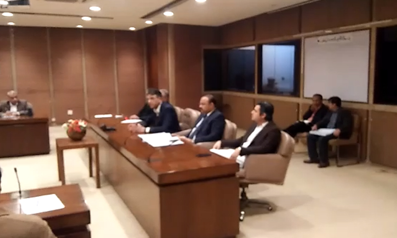 پی ٹی آئی کا پارلیمانی اجلاس، اراکین پارٹی کے خلاف پھٹ پڑے پی ٹی آئی کا پارلیمانی پارٹی اجلاس جاری | urduhumnews.wpengine.com