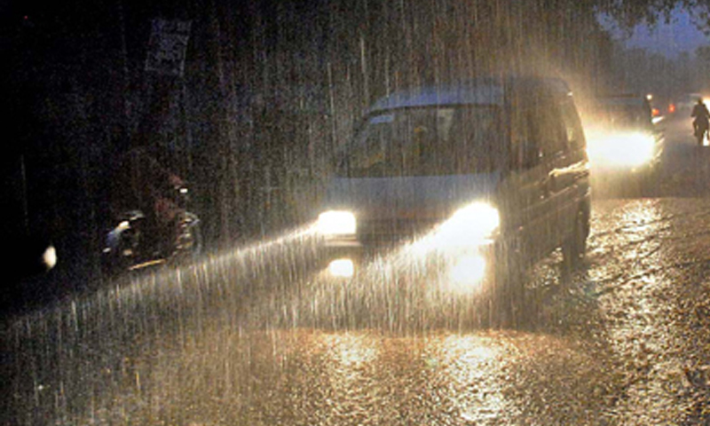 پاکستان کے بالائی علاقوں میں رواں ہفتے بارشوں کا امکان ملک کے مختلف علاقوں میں طوفانی بارشوں کا الرٹ جاری کر دیا گیا