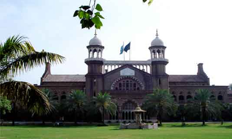 گاڑیوں کے فٹنس سرٹیفکٹس جاری کرنے کا ’ٹھیکہ‘ چیلنج کردیا گیا گاڑیوں کے فٹنس سرٹیفکٹس جاری کرنے کا ’ٹھیکہ‘ چیلنج کردیا گیا