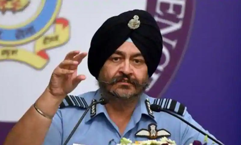 ابھی نندن جہاز چلانےکیلئےفٹ نہیں،بھارتی ایئرچیف