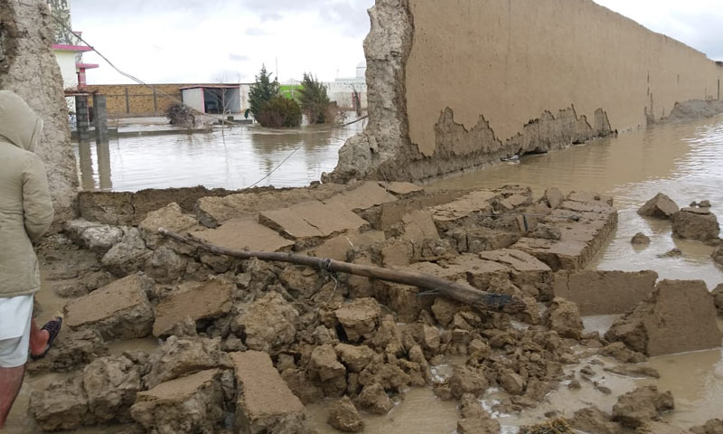 بارشوں کا پہلا روز، 5 افراد جاں بحق 8 زخمی