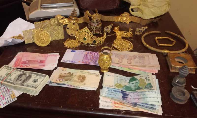 کسٹم حکام نے نادر زیورات اسمگل کرنے کی کوشش ناکام بنا دی