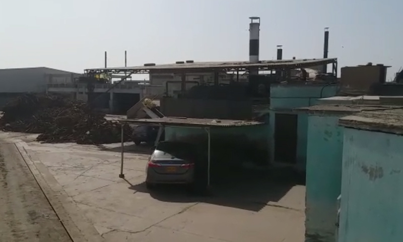 کراچی :کورنگی ابراہیم حیدری کے قریب گڑھے میں گر کر تین مزدور جانبحق