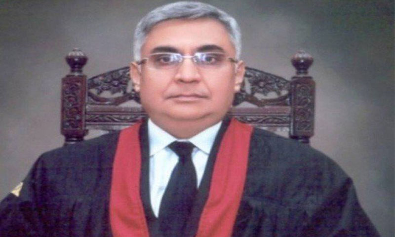 لاہور ہائیکورٹ کے جج فرخ عرفان عہدے سے مستعفیٰ