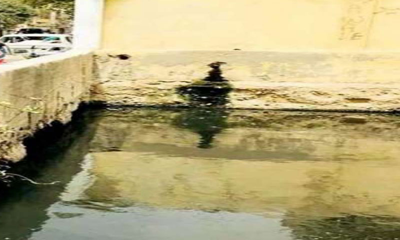 کراچی:نصرت بھٹو کالونی کے نالے میں گر کر تین بچے جاں بحق