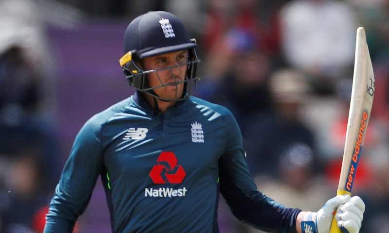 پاک انگلینڈ میچ: 25 اوورز میں میزبان ٹیم کے 150 رنز