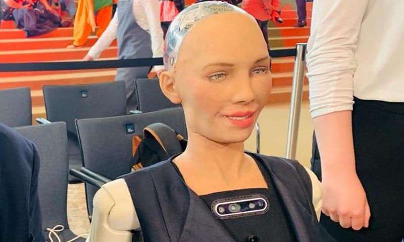 اب روبوٹ بھی صحافی بنیں گے