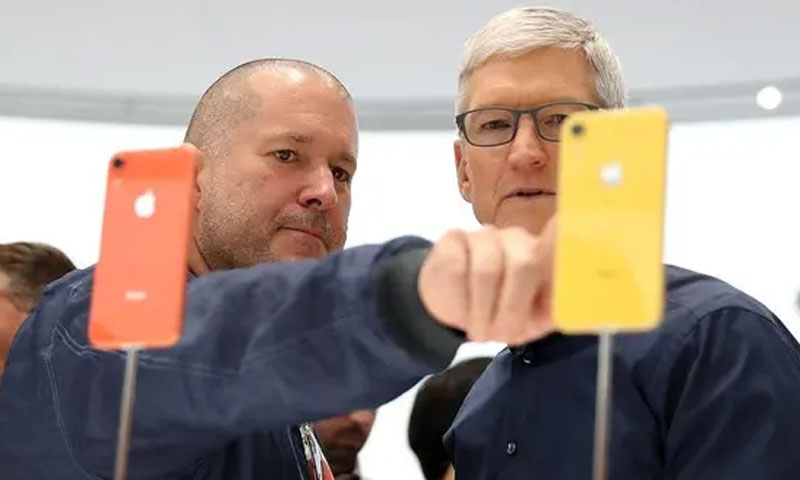 سر جونی آئیو کی نجی کمپنی قائم کرنے کے لیے ایپل سے علیحدگی