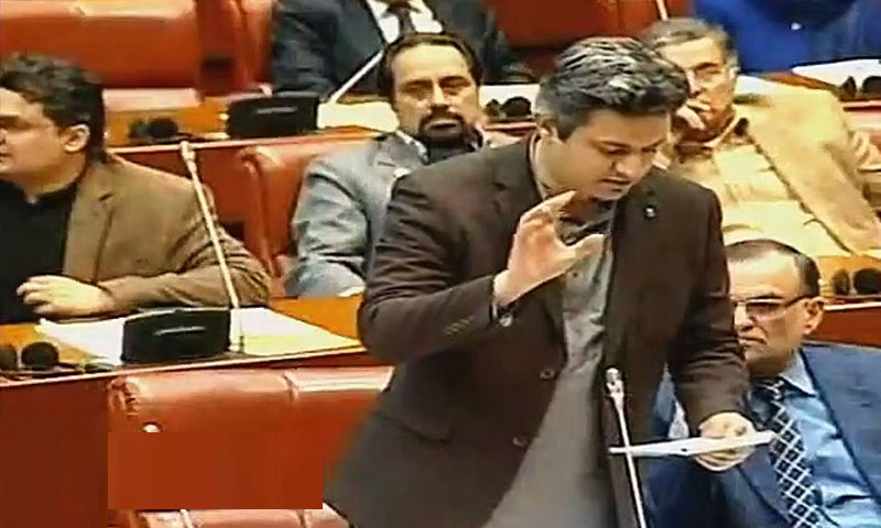 ہم نے ملک کو دیوالیہ ہونے سے بچایا، معیشت ترقی کر رہی ہے، حماد اظہر ہم نے ملک کو دیوالیہ ہونے سے بچایا، معیشت ترقی کر رہی ہے، حماد اظہر